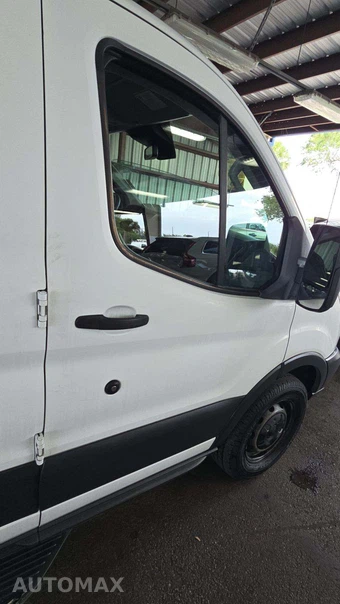 2018 Ford Transit 350 Passenger Wagon XL w/RH Swing-Out Doors Low Roof 147.6" WB - miniatura 20