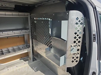 2018 Ford Transit Connect Cargo Van XL w/Rear Swing-Out Doors 120.6" WB - miniatura 39