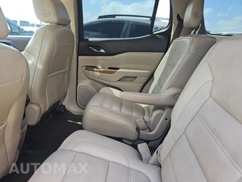 2018 GMC Acadia Denali 5SA – miniatura 13