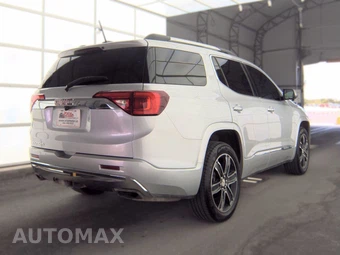 2018 GMC Acadia Denali 5SA – miniatura 4