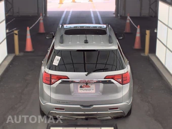 2018 GMC Acadia Denali 5SA – miniatura 5