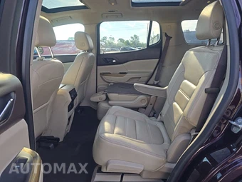 2018 GMC Acadia Denali 5SA – miniatura 13