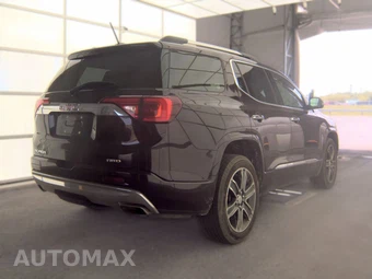 2018 GMC Acadia Denali 5SA – miniatura 4