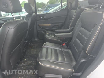2018 GMC Acadia Denali 5SA – miniatura 13