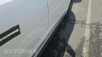 2018 GMC Acadia Denali 5SA – miniatura 25