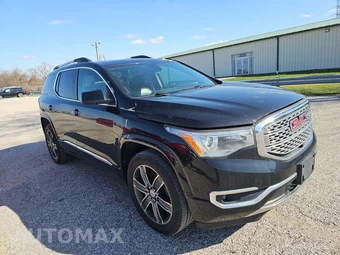 2018 GMC Acadia Denali 5SA – miniatura 3