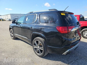2018 GMC Acadia Denali 5SA – miniatura 6