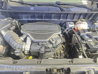 2018 GMC Acadia Denali 5SA – miniatura 16