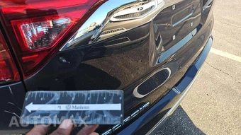 2018 GMC Acadia Denali 5SA – miniatura 26