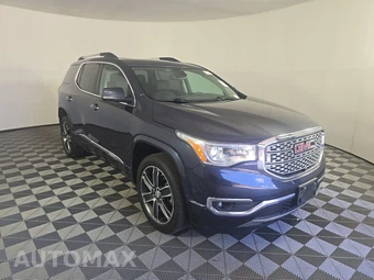 2018 GMC Acadia Denali 5SA – miniatura 3