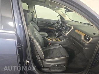 2018 GMC Acadia Denali 5SA – miniatura 8