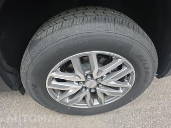 2018 GMC Acadia SLE-2 3SB - miniatura 11