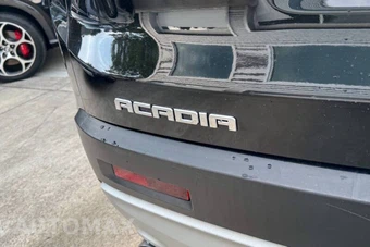 2018 GMC Acadia SLE-2 3SB - miniatura 13