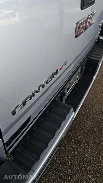 2018 GMC Canyon All Terrain Crew Cab Medium Bed 4SB w/Cloth - miniatura 26