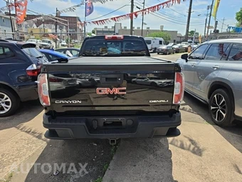 2018 GMC Canyon Denali Crew Cab Long Bed 4SD - miniatura 5