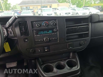 2018 GMC Savana 2500 Cargo Van 1WT 135.0" WB - miniatura 10