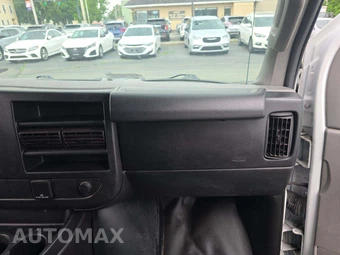 2018 GMC Savana 2500 Cargo Van 1WT 135.0" WB - miniatura 18