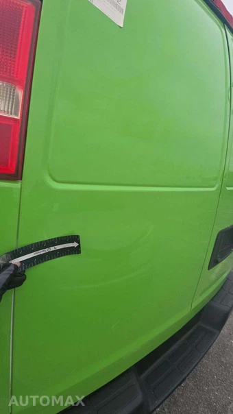 2018 GMC Savana 2500 Cargo Van 1WT 135.0" WB - miniatura 30