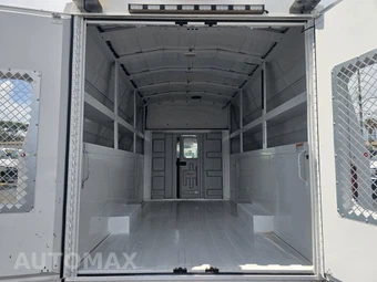 2018 GMC Savana 3500 Cutaway 1WT DRW - miniatura 17