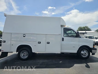 2018 GMC Savana 3500 Cutaway 1WT DRW - miniatura 4