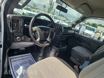 2018 GMC Savana 3500 Cutaway 1WT DRW - miniatura 9