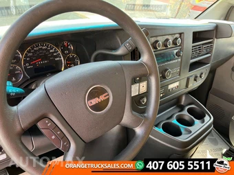 2018 GMC Savana 3500 Cutaway 1WT DRW - miniatura 10