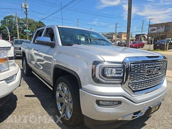 2018 GMC Sierra 1500 Denali Crew Cab Short Bed 5SA - miniatura 4