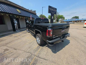 2018 GMC Sierra 1500 Denali Crew Cab Short Bed 5SA - miniatura 2
