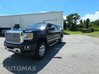 2018 GMC Sierra 2500 Denali HD Crew Cab Medium Bed 5SA
