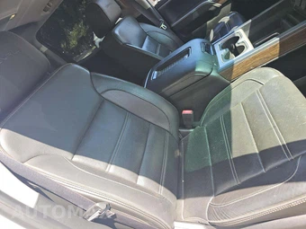 2018 GMC Sierra 2500 Denali HD Crew Cab Medium Bed 5SA - miniatura 15