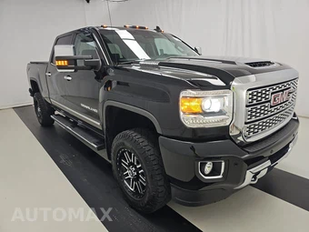 2018 GMC Sierra 2500 Denali HD Crew Cab Medium Bed 5SA - miniatura 3