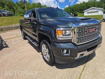2018 GMC Sierra 2500 Denali HD Crew Cab Medium Bed 5SA - miniatura 4