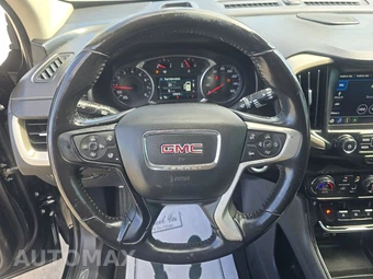 2018 GMC Terrain Denali 5SA – miniatura 10