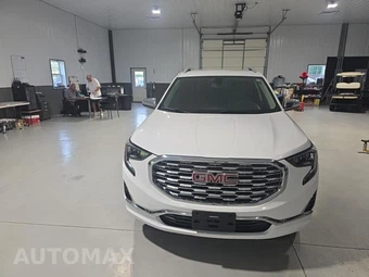 2018 GMC Terrain Denali 5SA - miniatura 2
