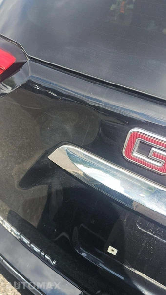 2018 GMC Terrain Denali 5SA - miniatura 20
