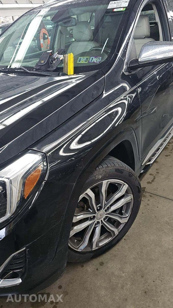 2018 GMC Terrain Denali 5SA - miniatura 25