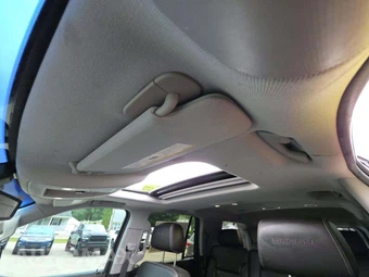 2018 GMC Yukon Denali - miniatura 11
