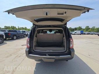 2018 GMC Yukon Denali - miniatura 12
