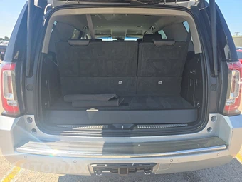 2018 GMC Yukon Denali 5SA - miniatura 17