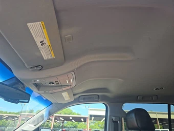 2018 GMC Yukon Denali 5SA - miniatura 19