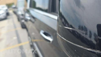 2018 GMC Yukon Denali 5SA - miniatura 21