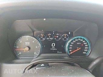 2018 GMC Yukon Denali 5SA - miniatura 9