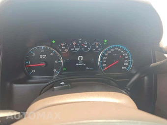 2018 GMC Yukon Denali 5SA - miniatura 6
