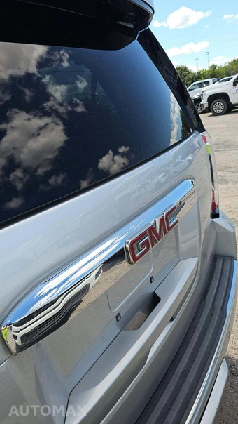 2018 GMC Yukon Denali 5SA - miniatura 20