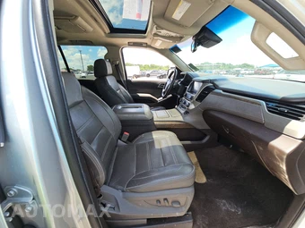 2018 GMC Yukon Denali 5SA - miniatura 8