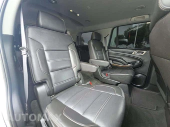 2018 GMC Yukon Denali 5SA - miniatura 17