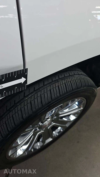 2018 GMC Yukon Denali 5SA - miniatura 30