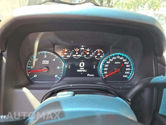 2018 GMC Yukon Denali 5SA - miniatura 9