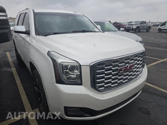 2018 GMC Yukon Denali 5SA - miniatura 3