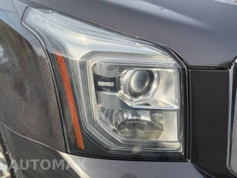 2018 GMC Yukon Denali 5SA - miniatura 7